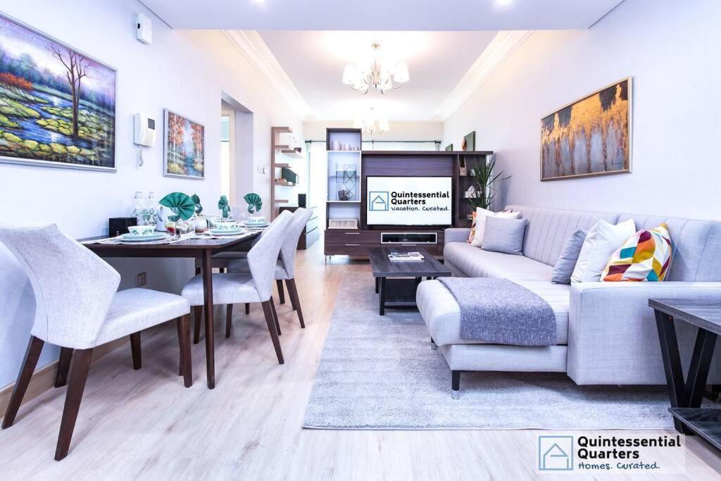 Downtown Cozy Home + Partitioned Living Room Dubai Luaran gambar